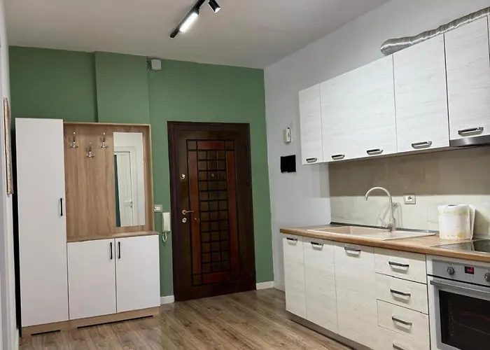 Seaside Royal Apartment Golem (Tirana)